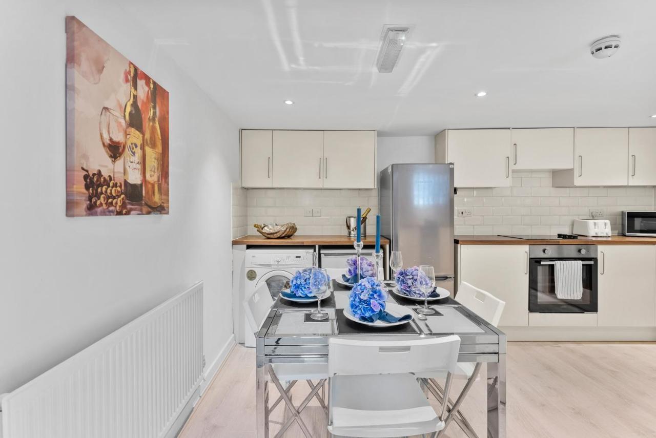 Rooms In City Centre House With Kitchen, Lounge, Garden 입스위치 외부 사진