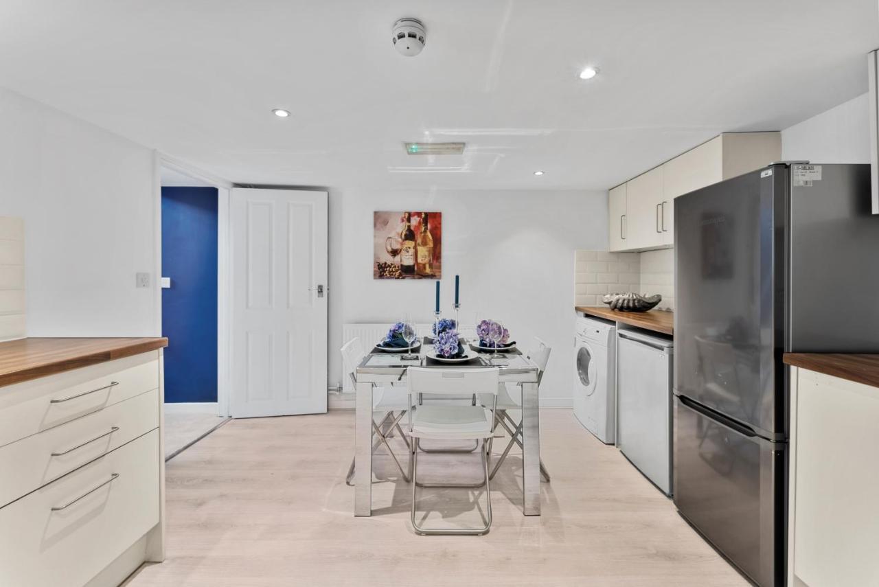 Rooms In City Centre House With Kitchen, Lounge, Garden 입스위치 외부 사진