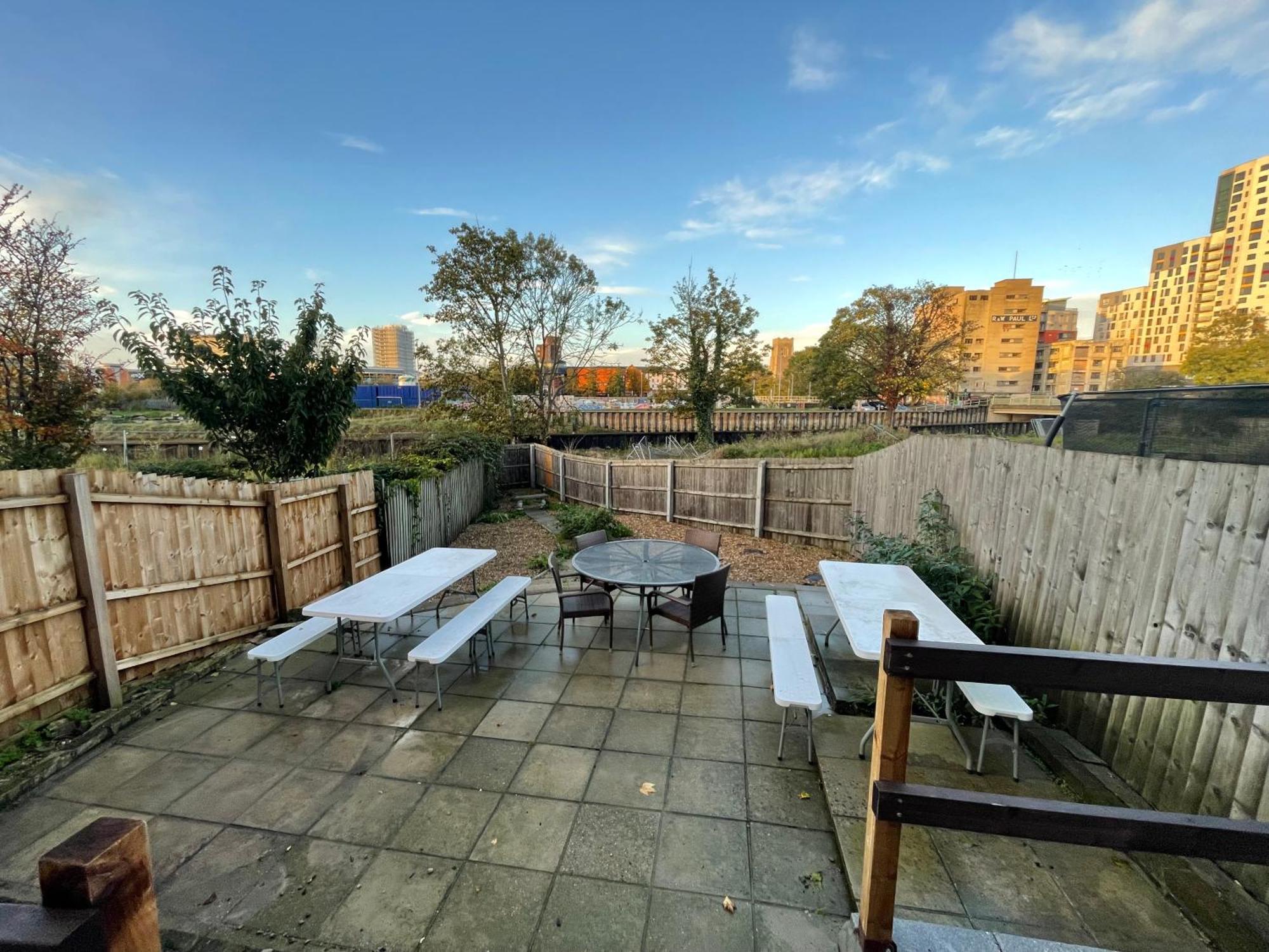 Rooms In City Centre House With Kitchen, Lounge, Garden 입스위치 외부 사진